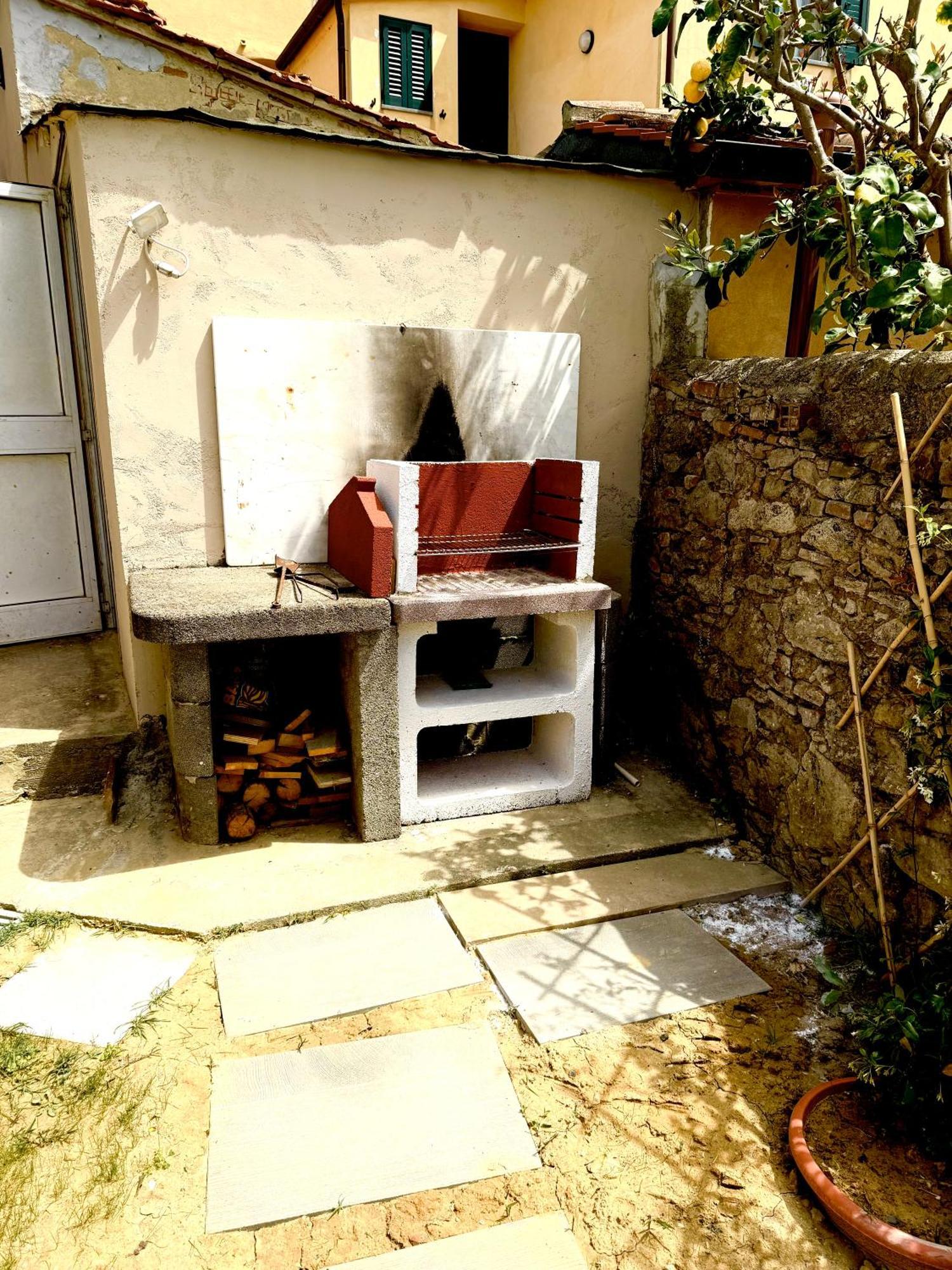 Ciliegia Di Lari - Attico Villa Exterior foto